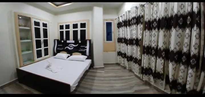 Rudhraks Home Stay Varanasi